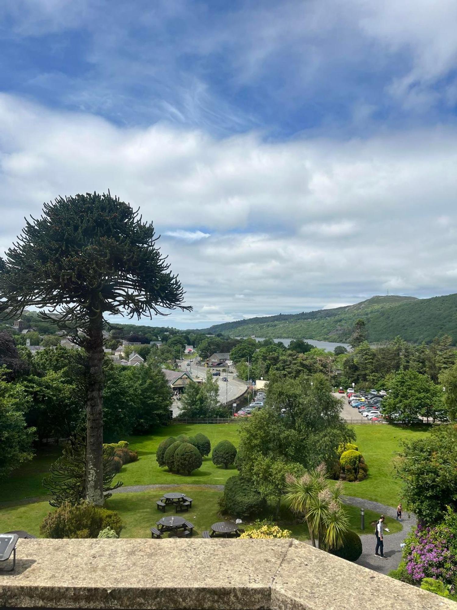 Royal Victoria Hotel Snowdonia Llanberis Exterior foto