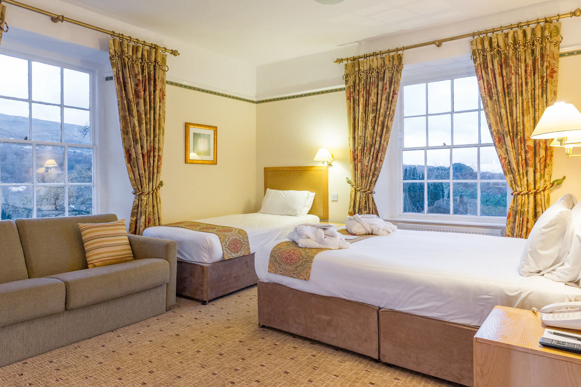Royal Victoria Hotel Snowdonia Llanberis Exterior foto